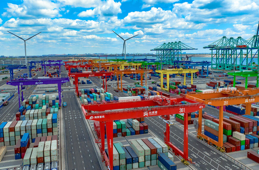 5G+4L अटोनोमस ड्राइभिङले स्मार्ट पोर्टलाई सुरक्षित र प्रभावकारी बनाउँछ