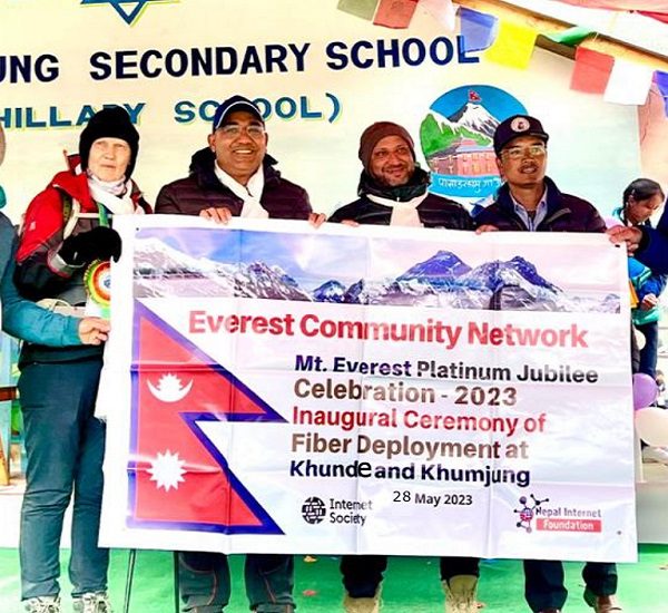 सोलुखम्बुको खुन्दे र खमजुङमा फाइबर इन्टरनेट